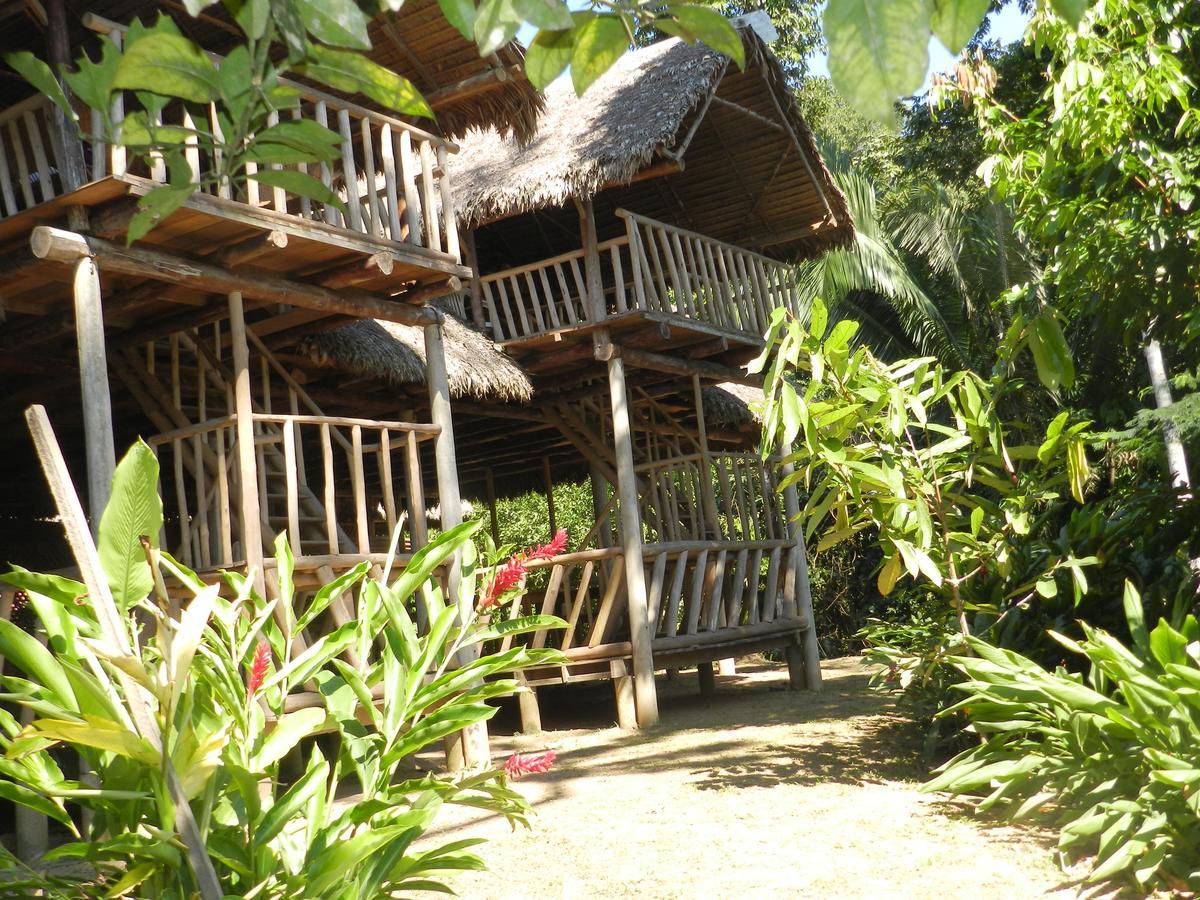 Tres Chimbadas Lake Lodge Tambopata 外观 照片