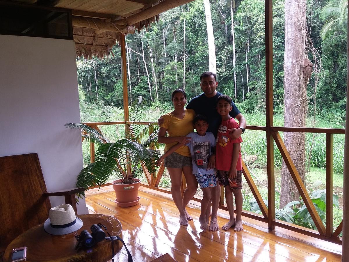 Tres Chimbadas Lake Lodge Tambopata 外观 照片