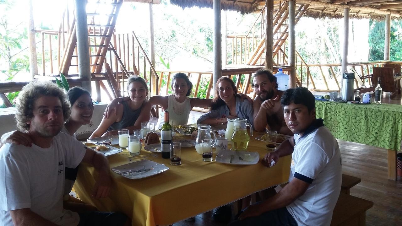 Tres Chimbadas Lake Lodge Tambopata 外观 照片